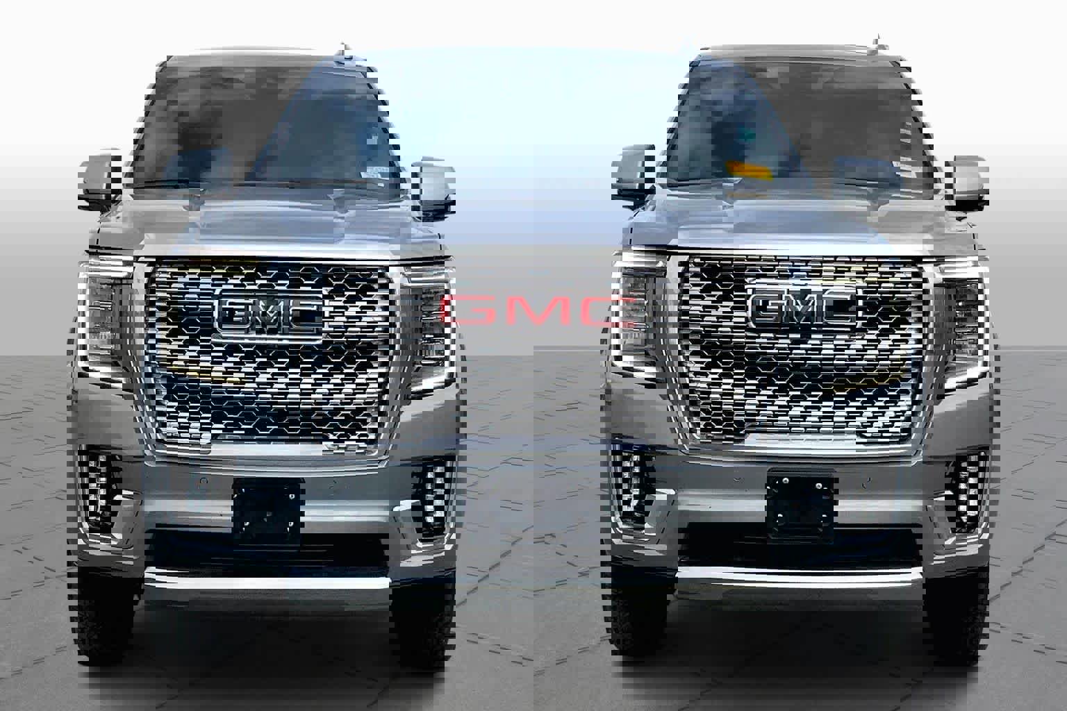 Used 2024 GMC Yukon Denali w/ Advanced Technology Package image 6