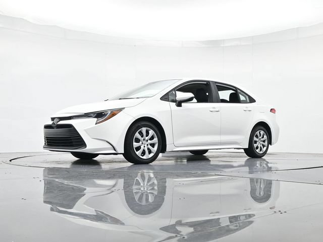 Used 2024 Toyota Corolla LE FWD image 36