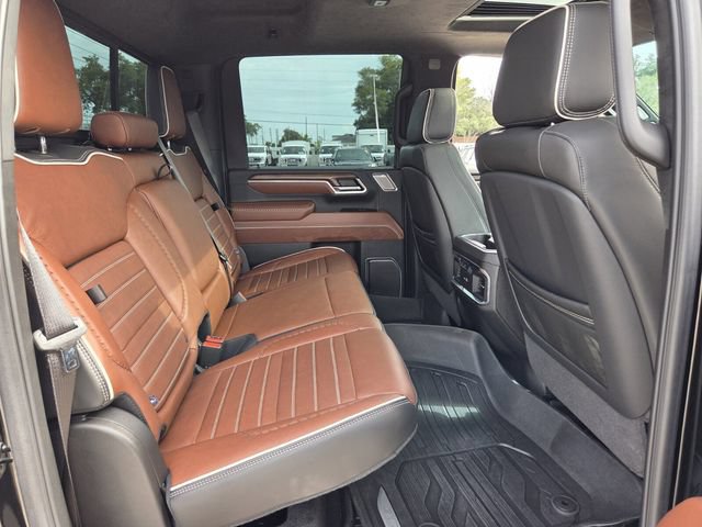 Used 2025 GMC Sierra 3500 Denali Ultimate AWD/4WD image 18