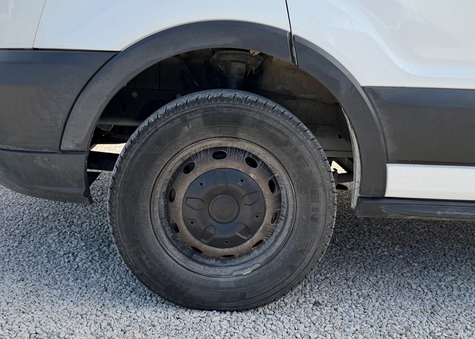 Certified 2019 Ford Transit 350 148 Medium Roof w/ Interior Upgrade Package image 22