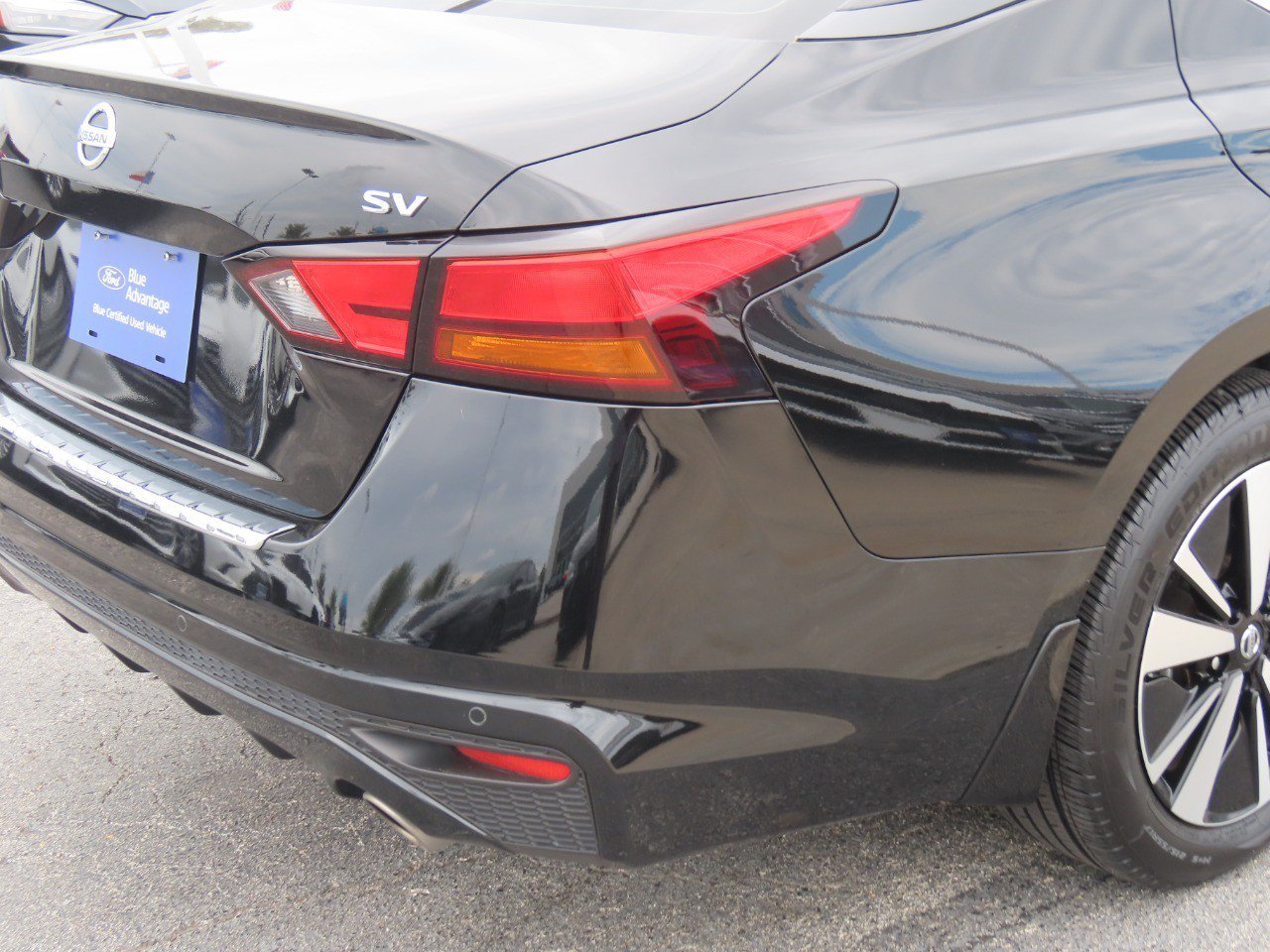 Used 2022 Nissan Altima 2.5 SV w/ SV Premium Package FWD image 10