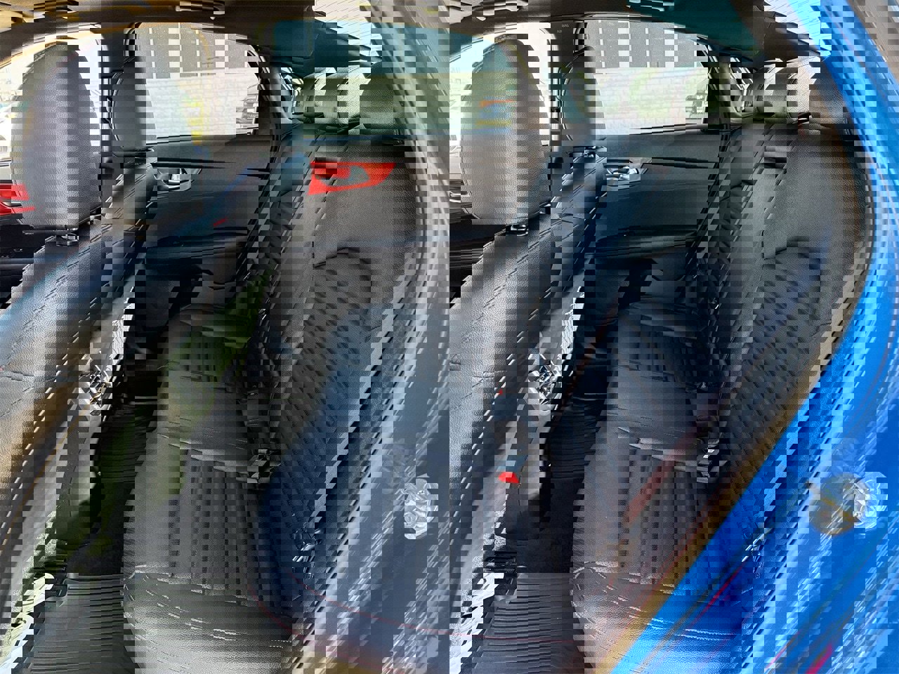 Used 2023 Kia Forte GT image 28