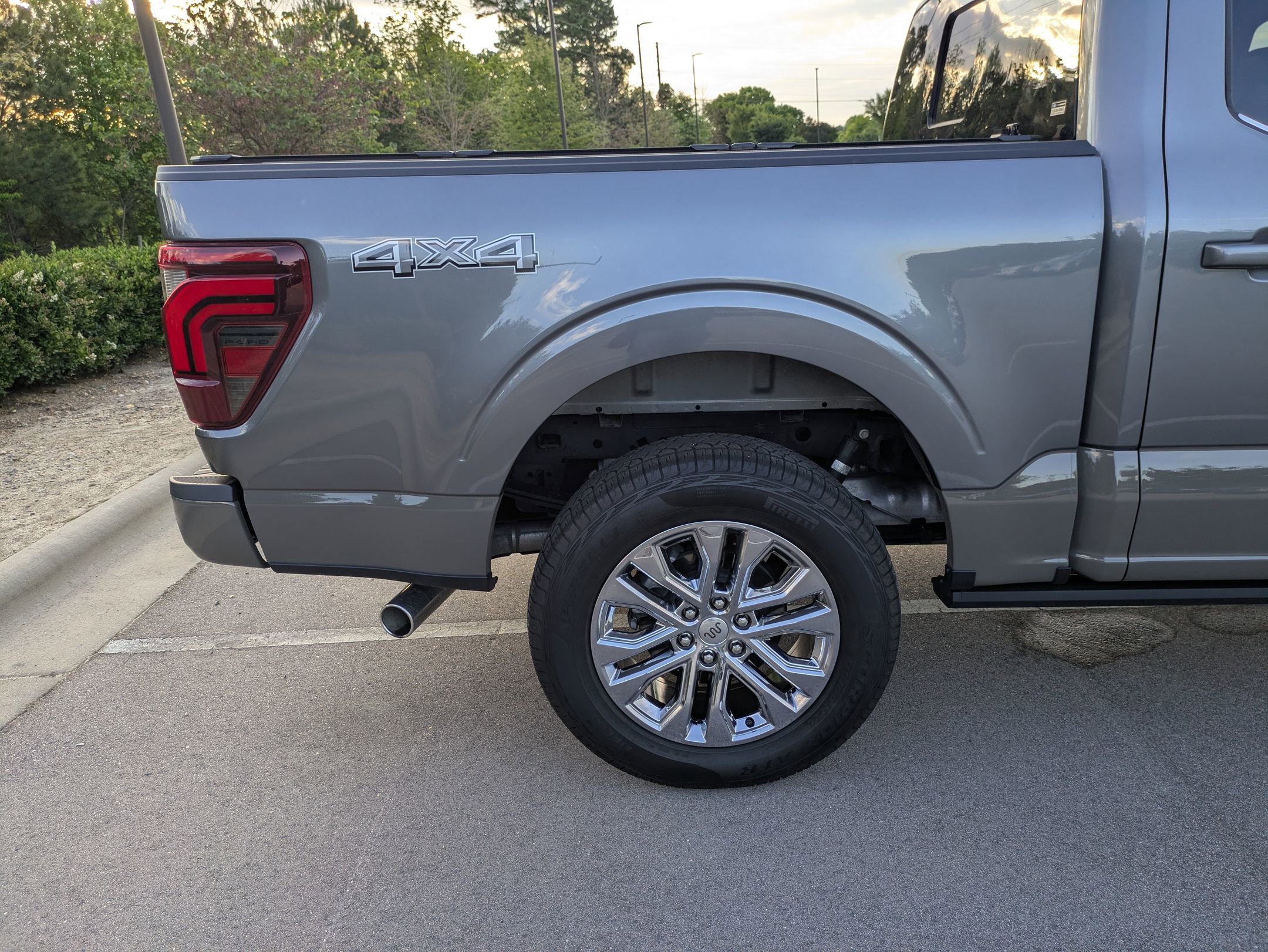 Certified 2025 Ford F150 King Ranch AWD/4WD image 40