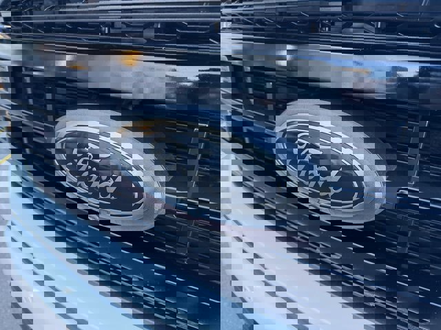 Certified 2022 Ford F150 Lariat w/ Equipment Group 502A High image 24