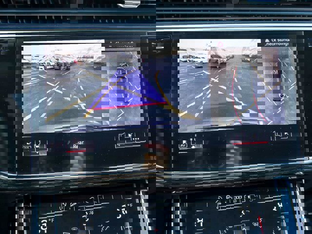 Used 2024 Audi Q7 3.0T Premium Plus image 26