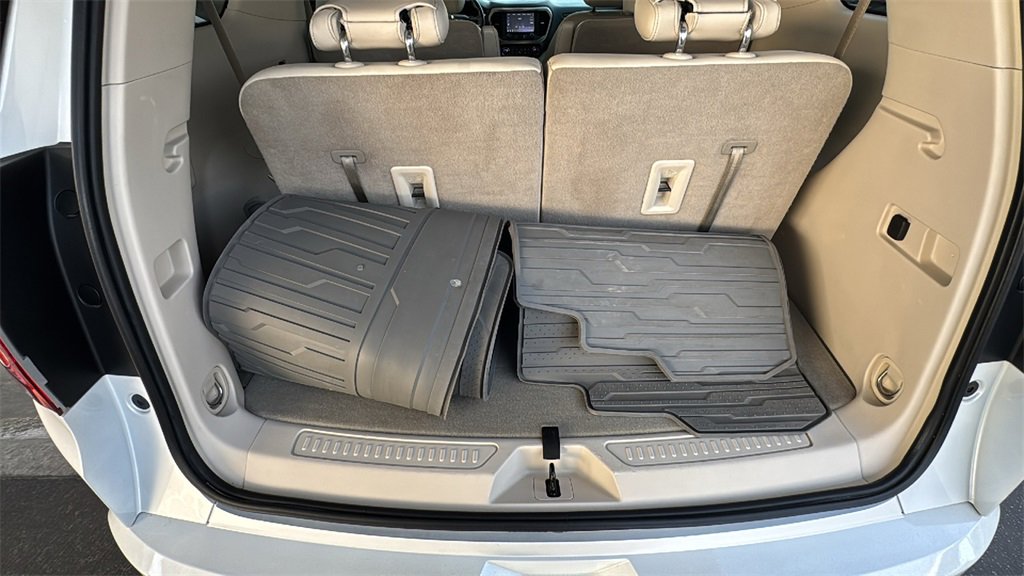 Used 2021 GMC Acadia Denali w/ Denali Technology Package image 26