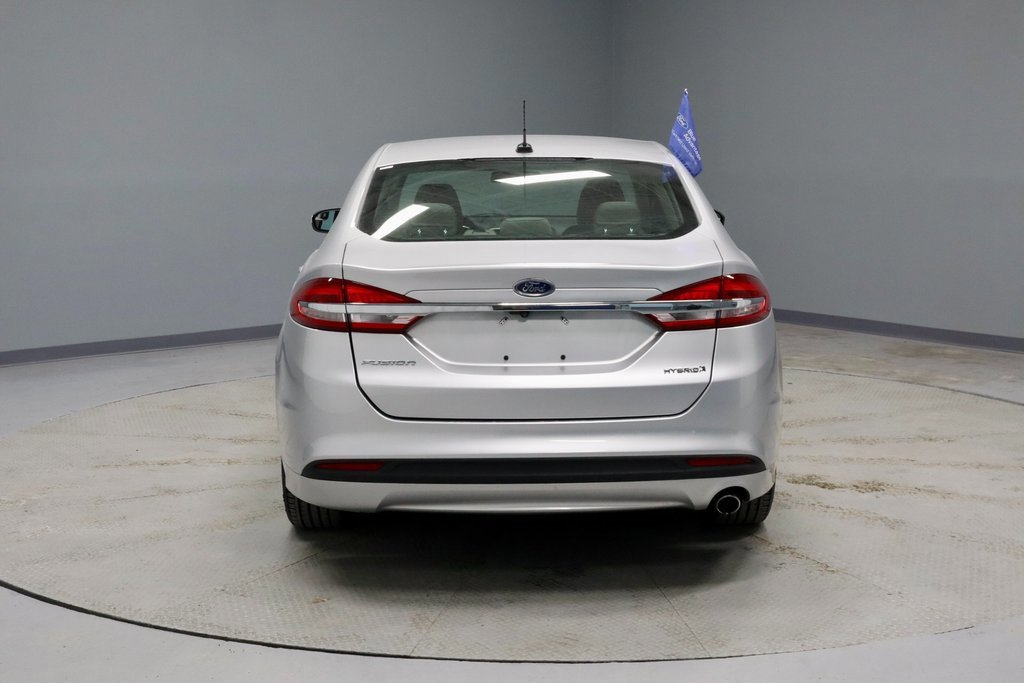 Certified 2018 Ford Fusion S image 4