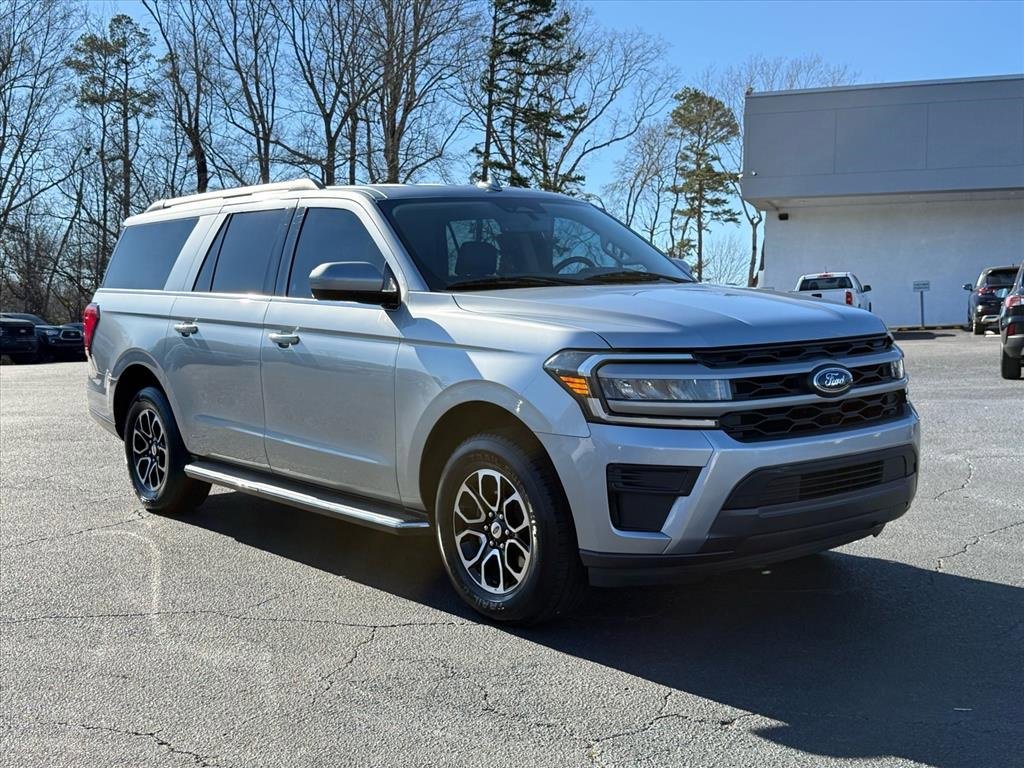 Certified 2023 Ford Expedition Max XLT image 2