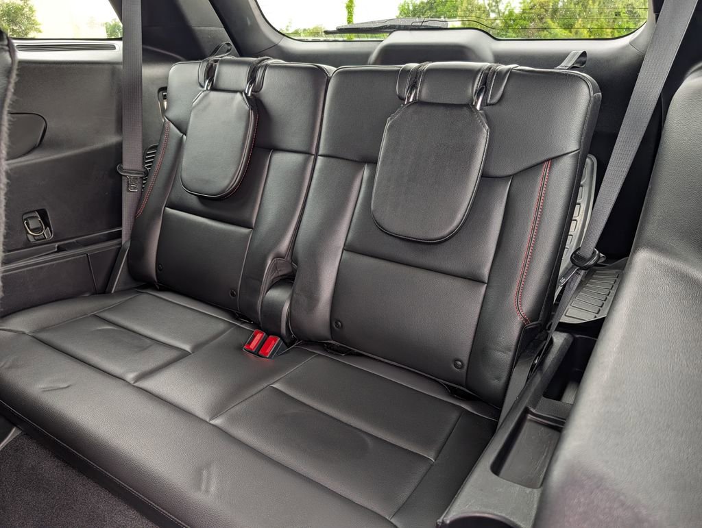 Certified 2022 Ford Explorer ST-Line RWD image 23