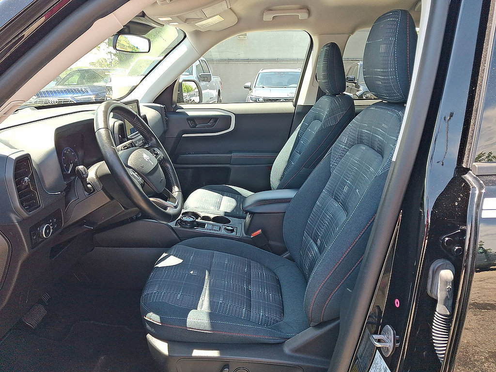 Certified 2023 Ford Bronco Sport Heritage w/ Heritage Convenience Package AWD/4WD image 17