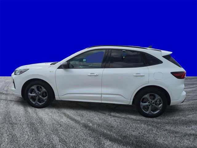 Certified 2023 Ford Escape ST-Line w/ Tech Pack #1 FWD image 2