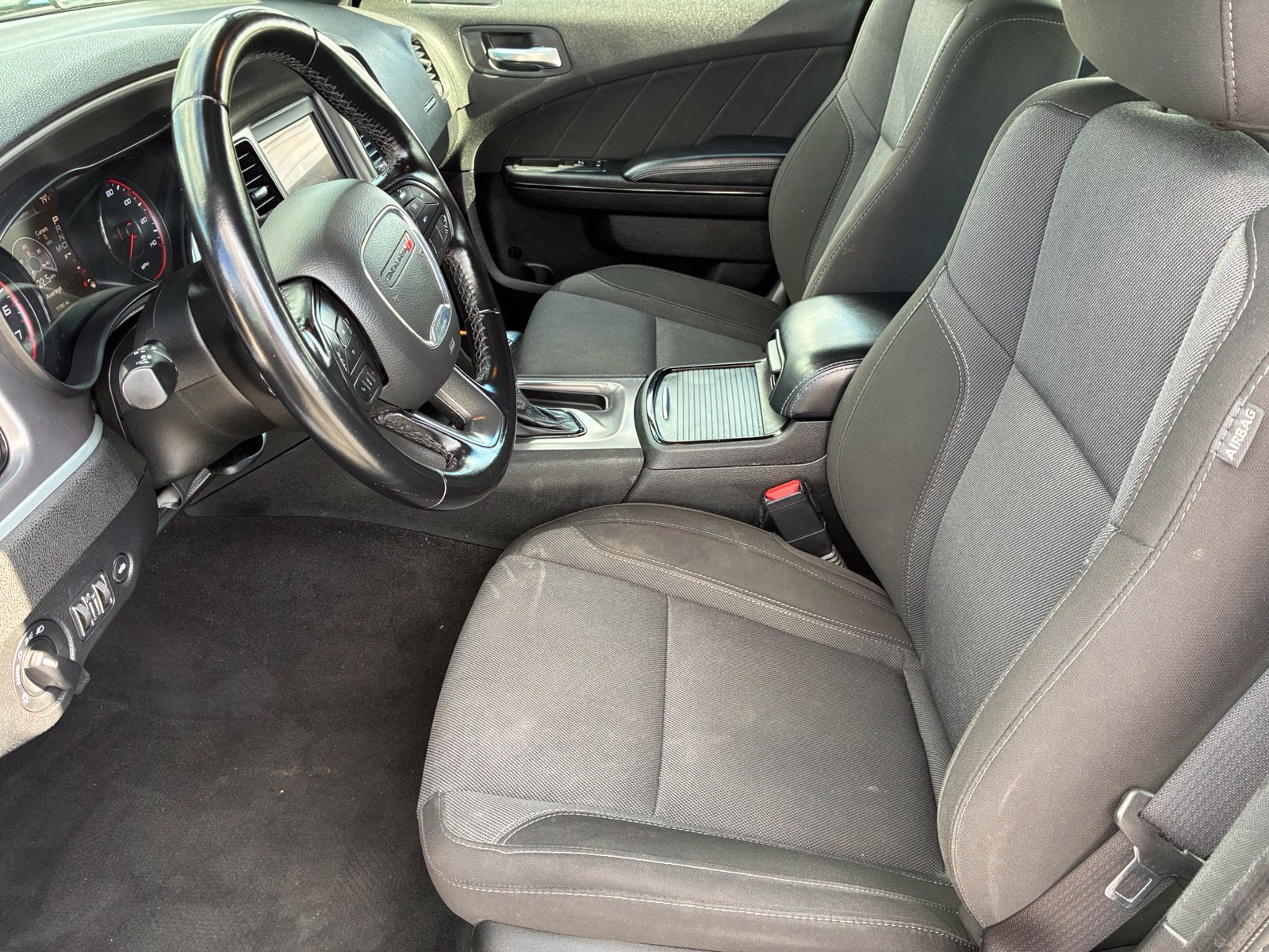 Used 2022 Dodge Charger SXT w/ Blacktop Package RWD image 13