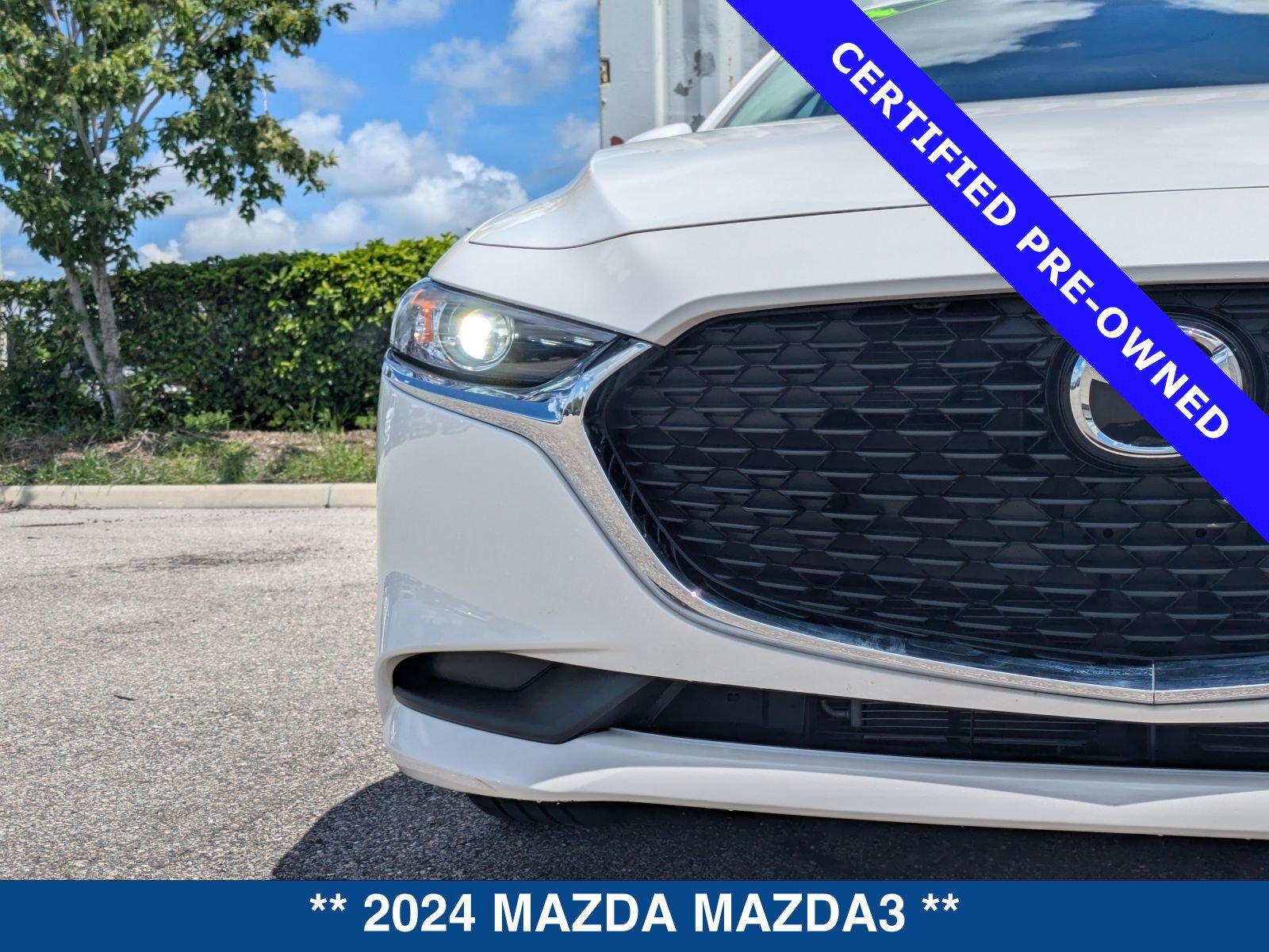 Used 2024 MAZDA MAZDA3 s FWD image 10