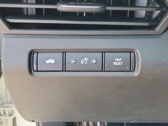 Used 2023 Nissan Altima 2.5 SV FWD image 24