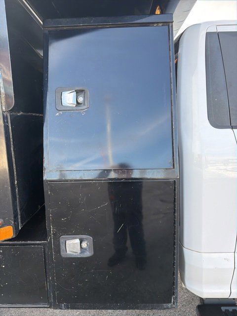 Certified 2019 Ford F550 4x4 Regular Cab Super Duty image 15