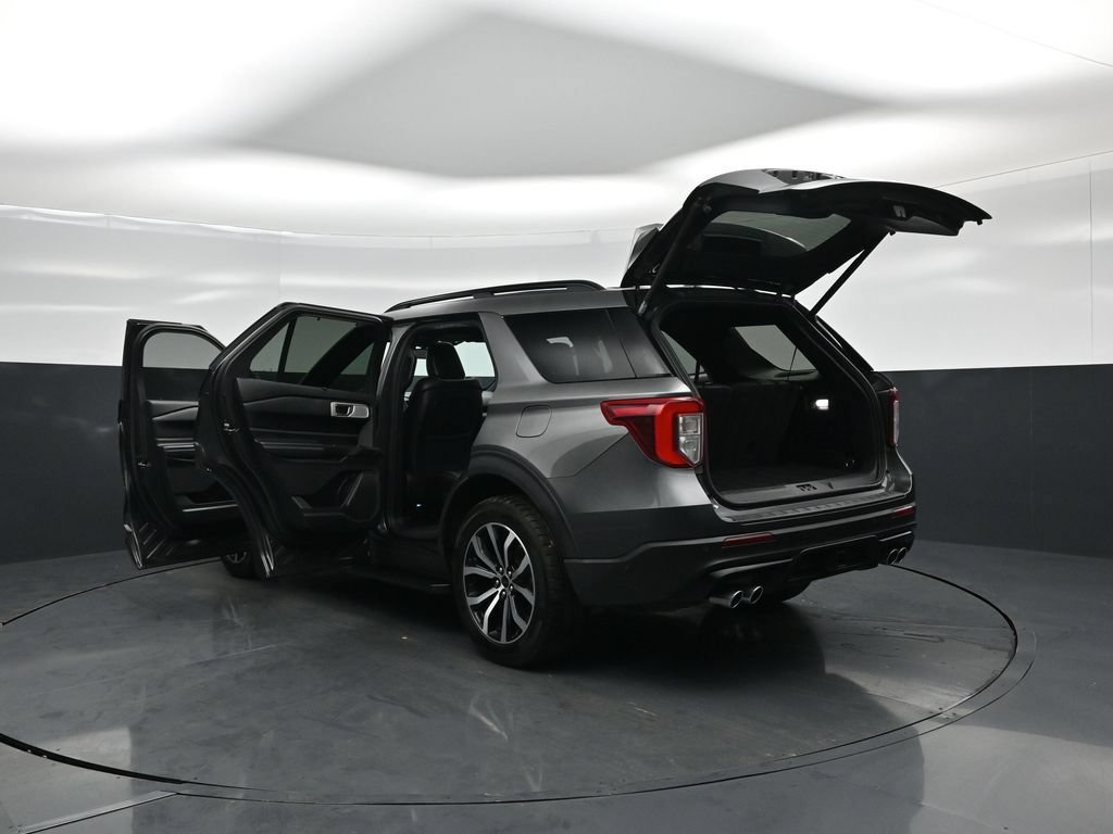 Certified 2020 Ford Explorer ST w/ Premium Technology Package AWD/4WD image 37