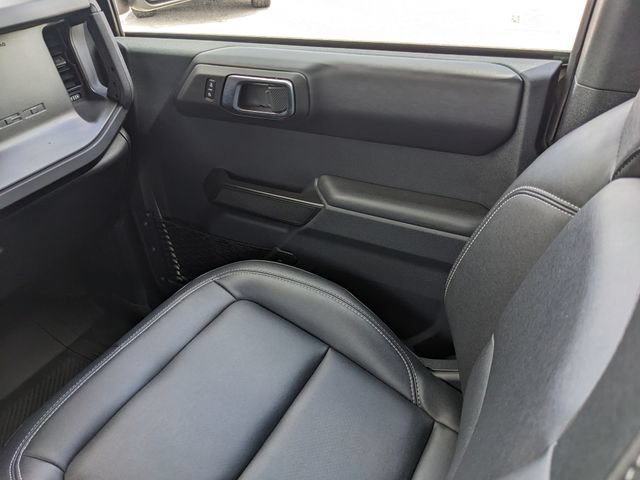 Certified 2025 Ford Bronco Badlands w/ Sasquatch Package AWD/4WD image 16