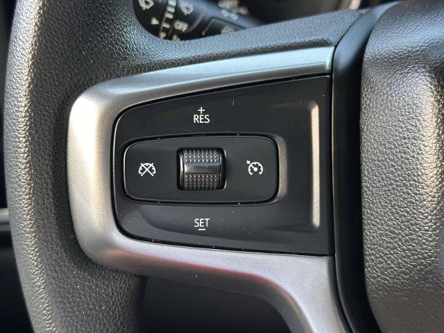 Used 2020 Chevrolet Silverado 1500 LT AWD/4WD image 19