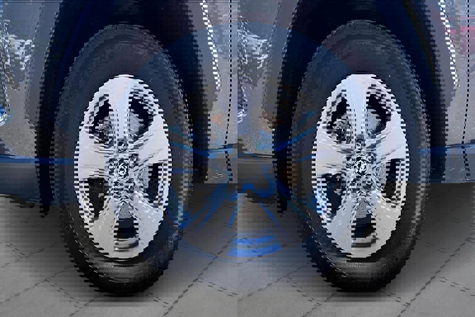 Used 2024 Toyota RAV4 XLE image 13