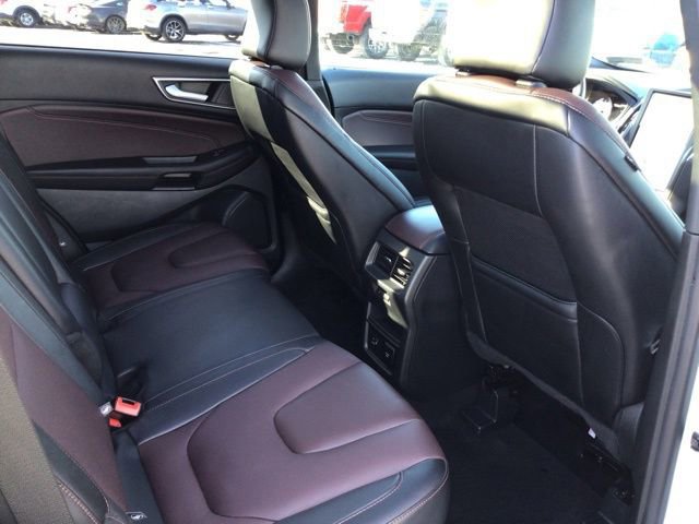 Certified 2022 Ford Edge Titanium w/ Equipment Group 301A AWD/4WD image 25