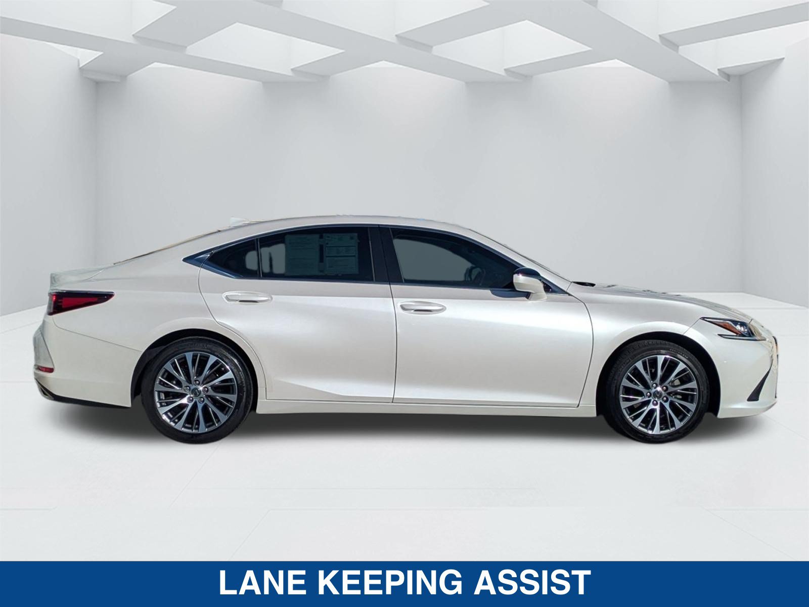 Used 2019 Lexus ES 350 w/ Premium Package FWD image 4