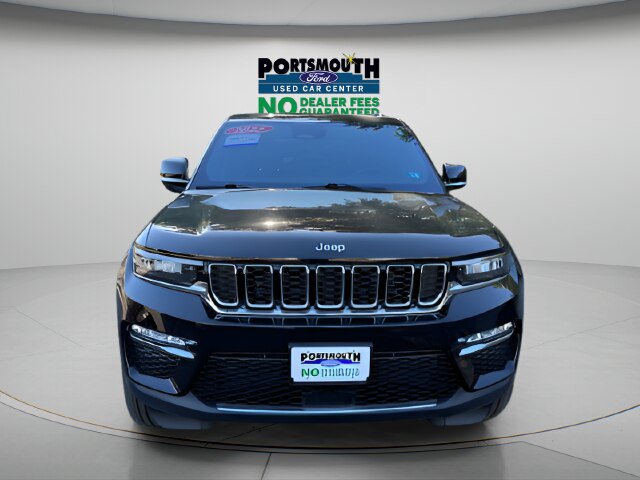 Used 2025 Jeep Grand Cherokee Limited AWD/4WD image 9