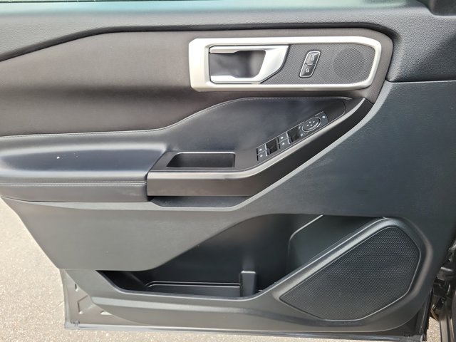 Certified 2020 Ford Explorer XLT RWD image 21