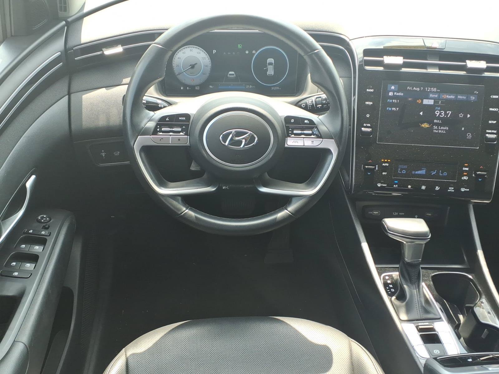 Used 2023 Hyundai Tucson SEL w/ Convenience Package AWD/4WD image 5