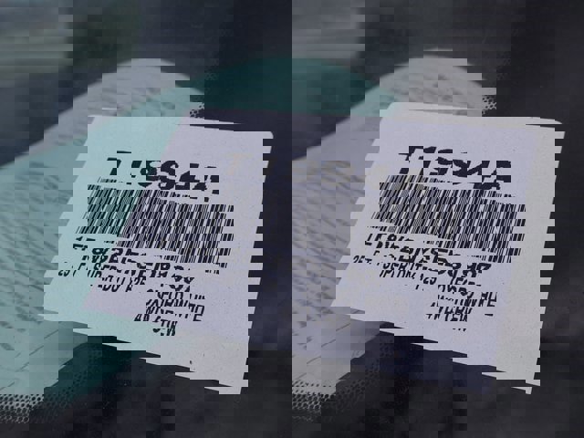 Certified 2025 Ford F250 Lariat w/ Tremor Off-Road Package image 40