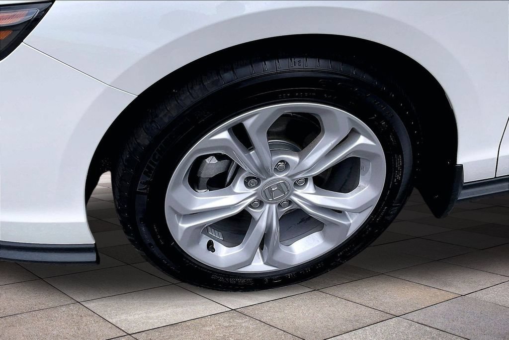 Used 2025 Honda Accord LX image 9
