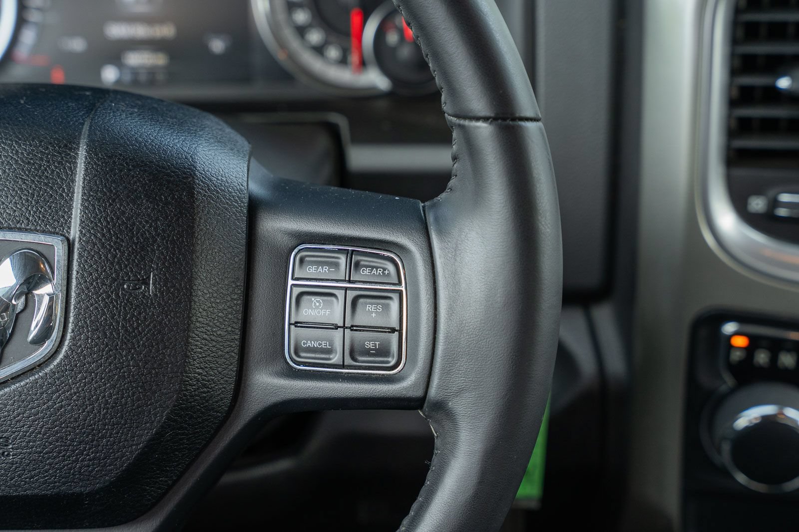 Used 2019 RAM 1500 Big Horn RWD image 31