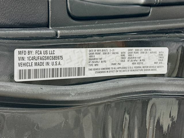 Used 2021 Jeep Grand Cherokee Laredo AWD/4WD image 36