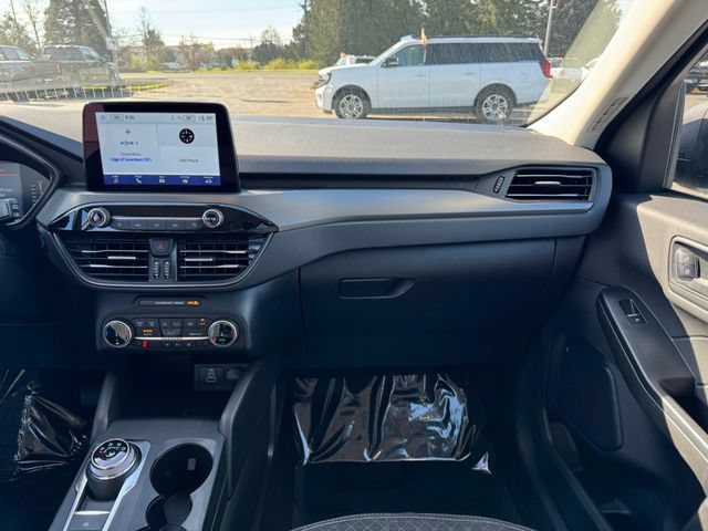 Certified 2024 Ford Escape Active AWD/4WD image 18