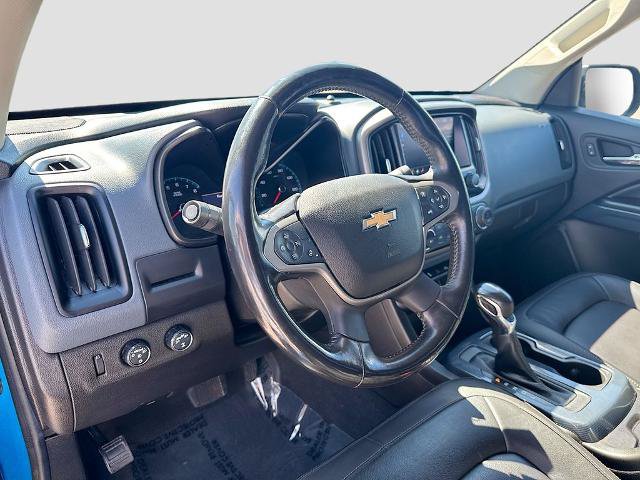 Used 2022 Chevrolet Colorado Z71 AWD/4WD image 9