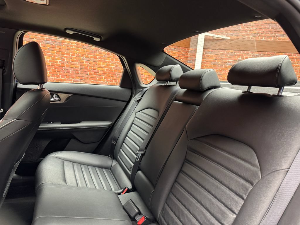 Used 2023 Kia Forte GT-Line w/ GT-Line Premium Package FWD image 25