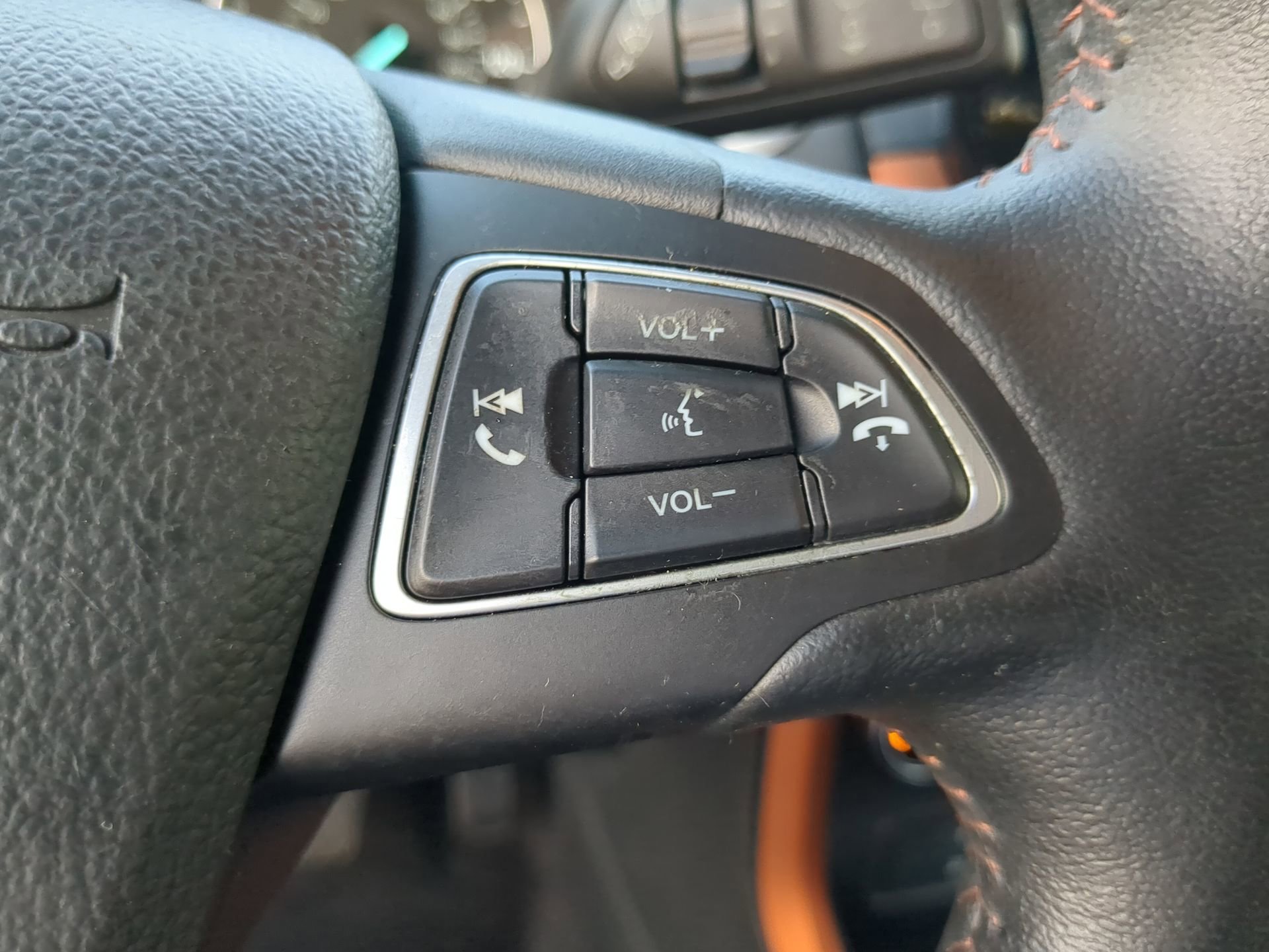 Certified 2021 Ford EcoSport SE w/ SE Appearance Package FWD image 65