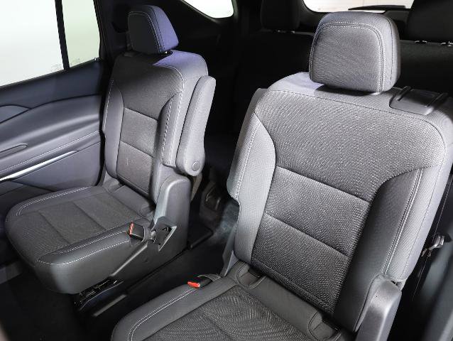 Used 2024 Chevrolet Traverse LT w/ Midnight/Sport Edition image 13