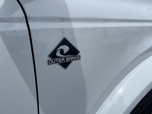 Certified 2025 Ford Bronco Outer Banks AWD/4WD image 10