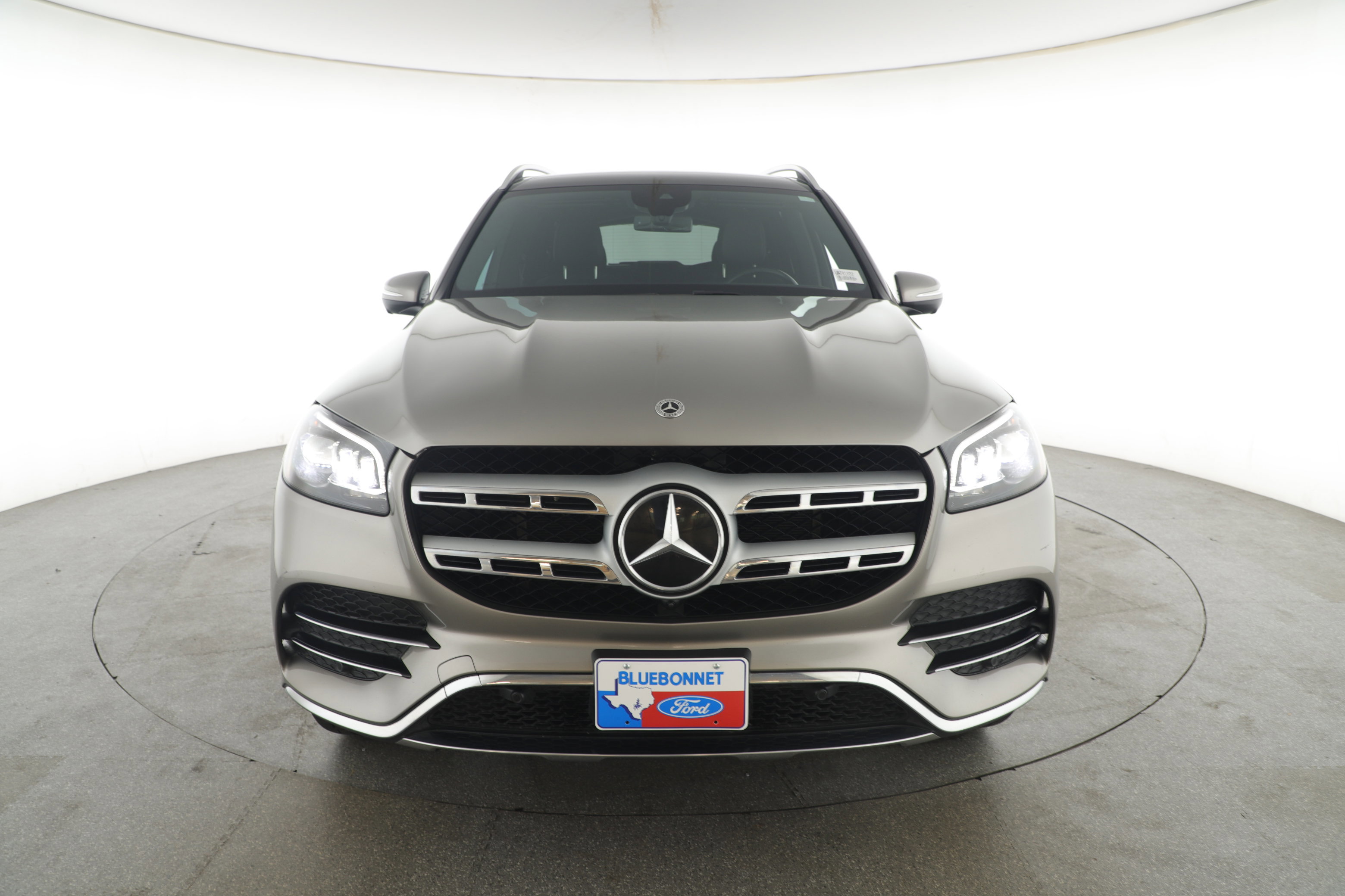 Used 2022 Mercedes-Benz GLS 450 4MATIC image 4