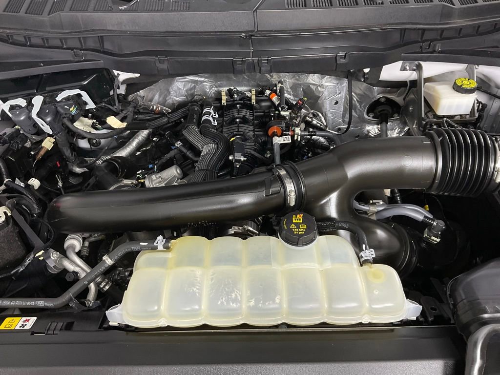 Certified 2024 Ford F150 Platinum w/ Equipment Group 702A High image 9