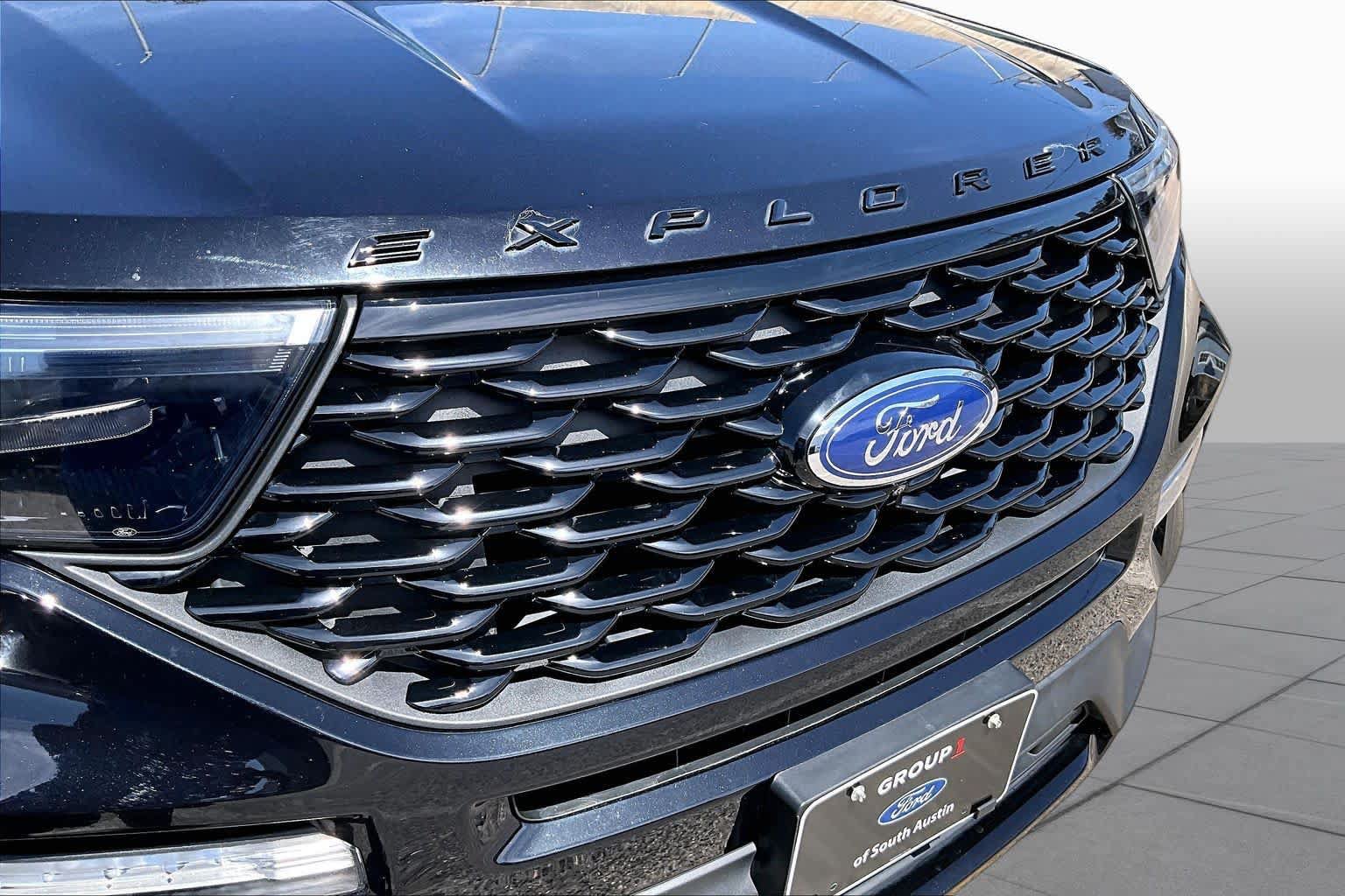 Certified 2023 Ford Explorer ST-Line w/ Class IV Trailer Tow Package RWD image 30