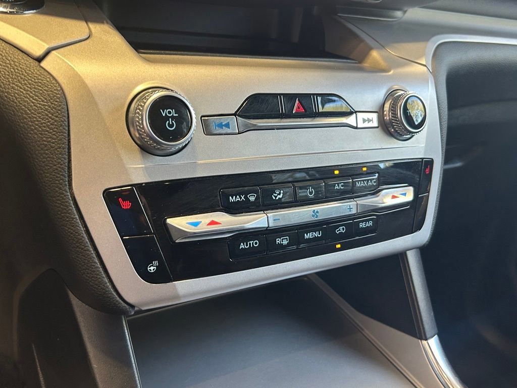 Certified 2023 Ford Explorer XLT w/ Equipment Group 202A image 36