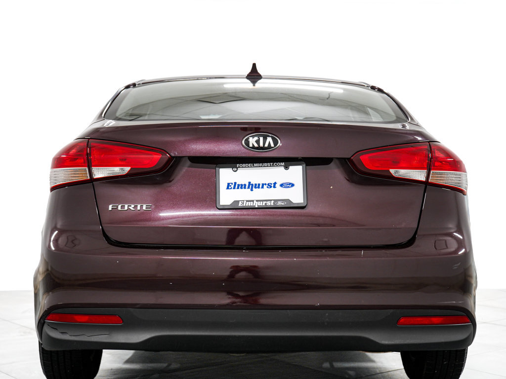 Used 2017 Kia Forte LX FWD image 6