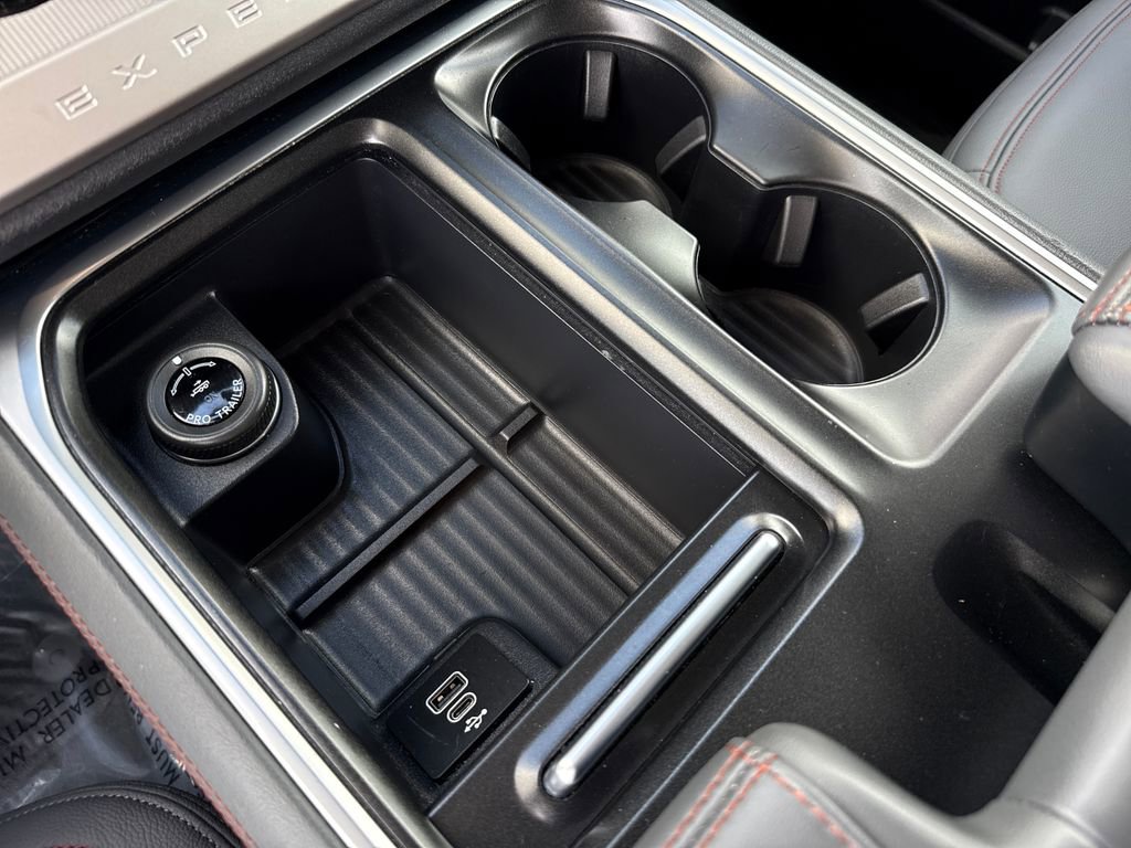 Certified 2025 Ford Expedition Active RWD image 24