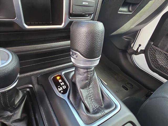 Used 2023 Jeep Wrangler Sport AWD/4WD image 10