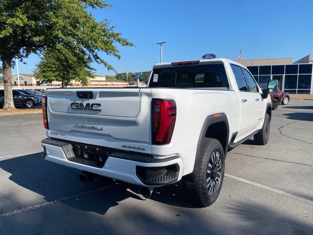 Used 2024 GMC Sierra 2500 Denali Ultimate w/ Max Trailering Package AWD/4WD image 7