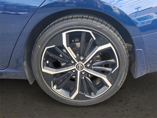 Used 2023 Nissan Altima 2.5 SR w/ SR Premium Package image 26