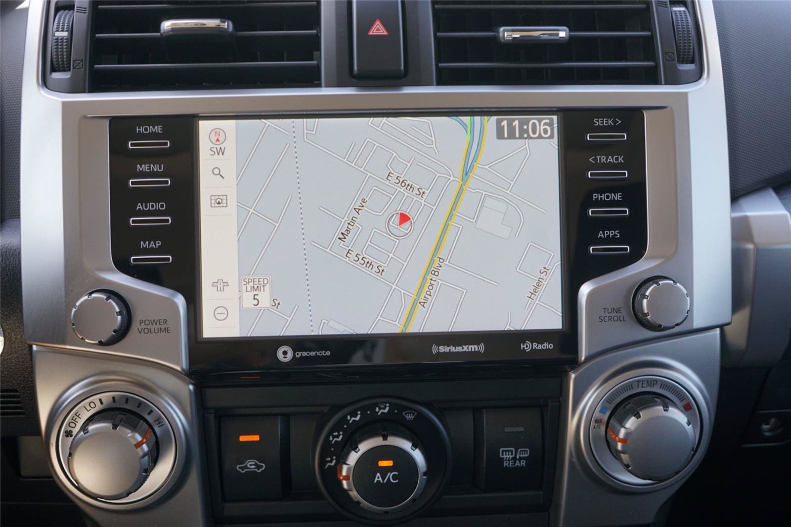 Used 2022 Toyota 4Runner SR5 Premium w/ Moonroof Package RWD image 13