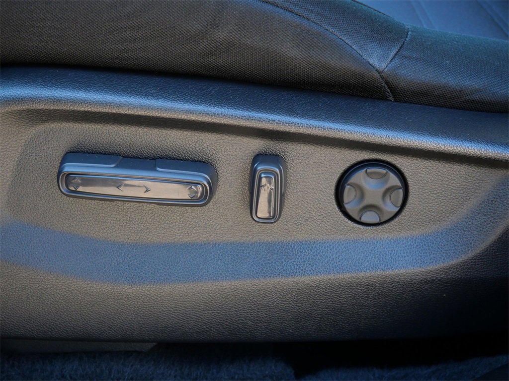 Used 2022 Honda CR-V EX image 17