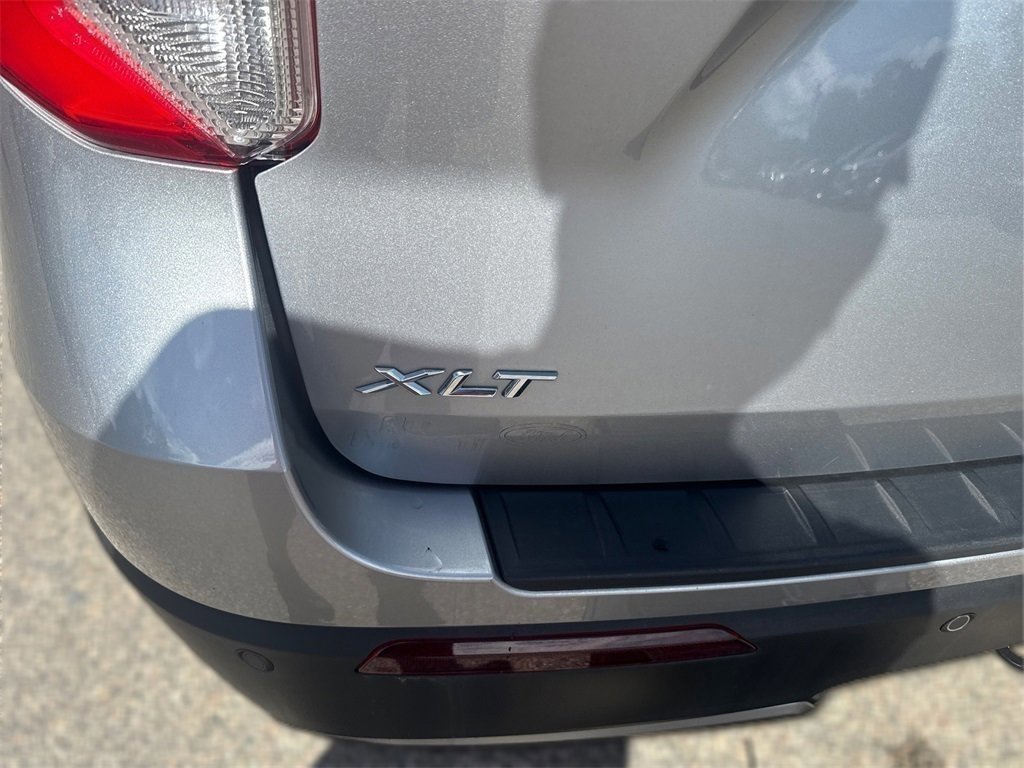 Certified 2023 Ford Explorer XLT w/ Equipment Group 202A image 12